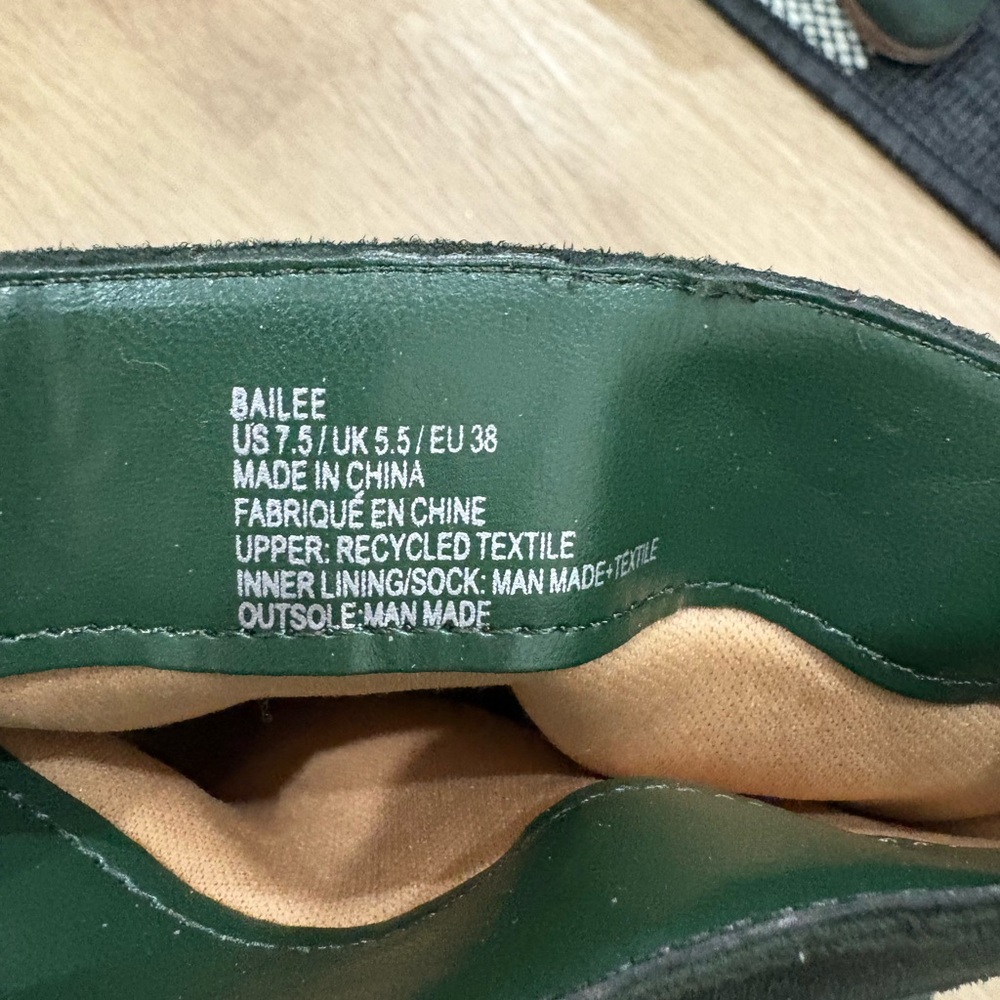 💥 SALE💥 Green Suede Boots, Excellent Condition - Picture 6 of 7